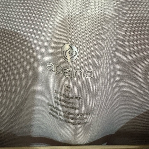 Apana Women's Light Gray Quarter-Zip Sweatshirt - Picture 2 of 7